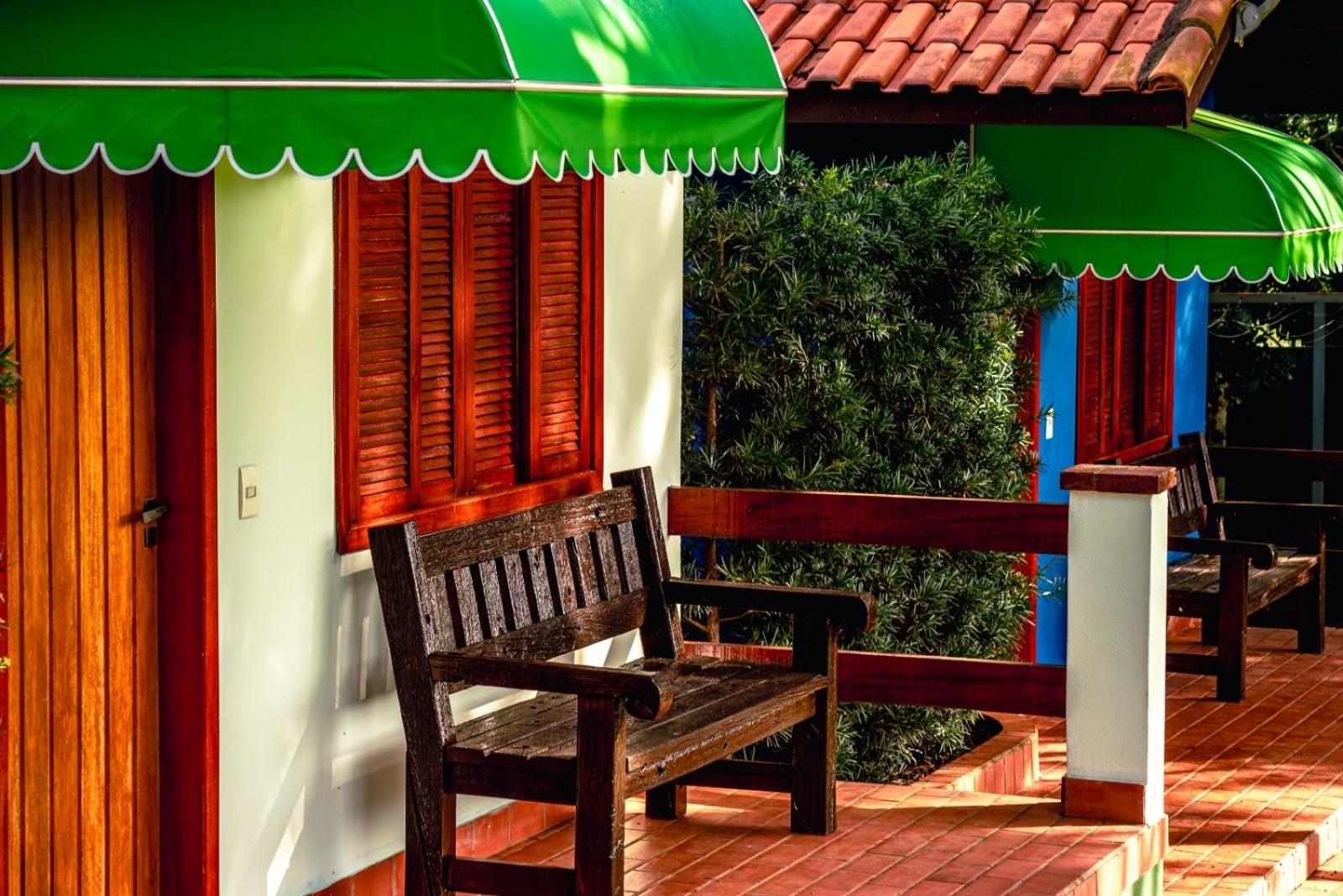 CHÁCARA TOP, com VISTA das Montanhas, PISCINA, PET FRIENDLY,, ESTACIONAMENTO ,Wi-Fi 213 Mbps