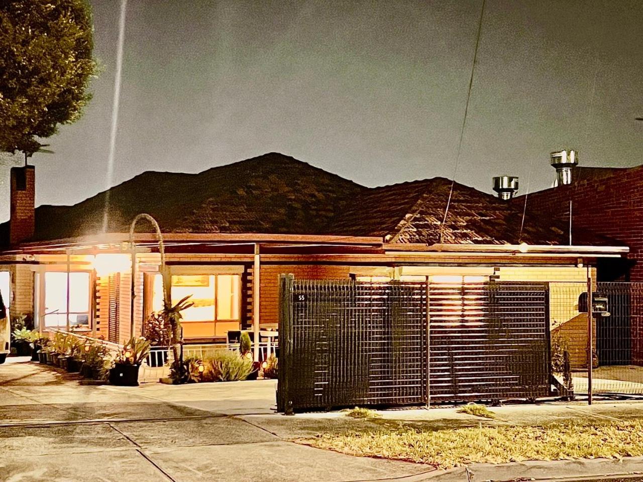 Entire Cosy 4BR Home