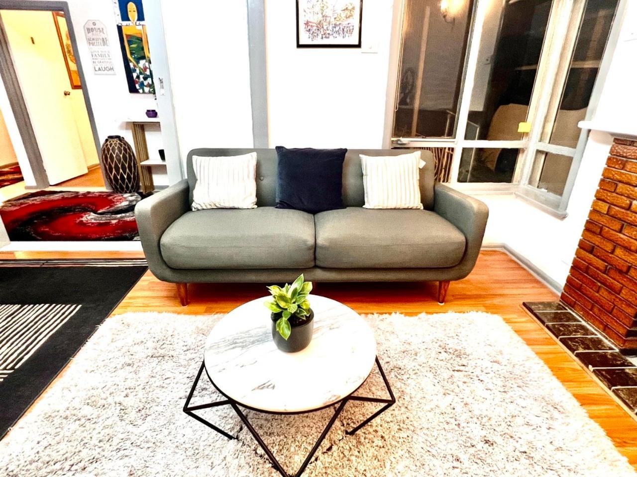 Entire Cosy 4BR Home