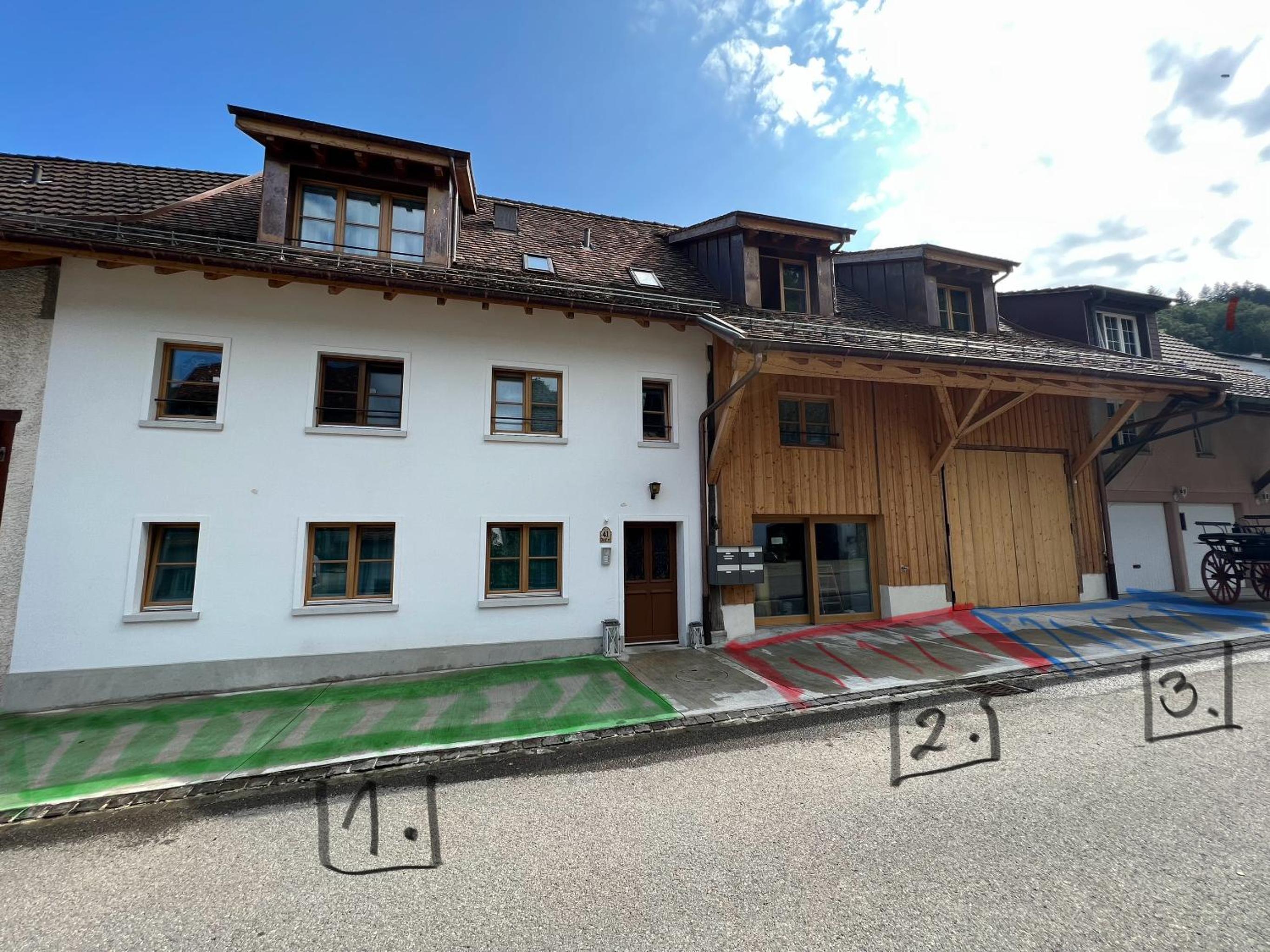 MARYS family friendly Apartments,VISIT RHINE FALLS for FREE if you stay 2 nights, SOHO 95m2 2-Bedrooms 2nd floor & SOUTH BEACH 105m2 3-Bedrooms & LOFT 115m