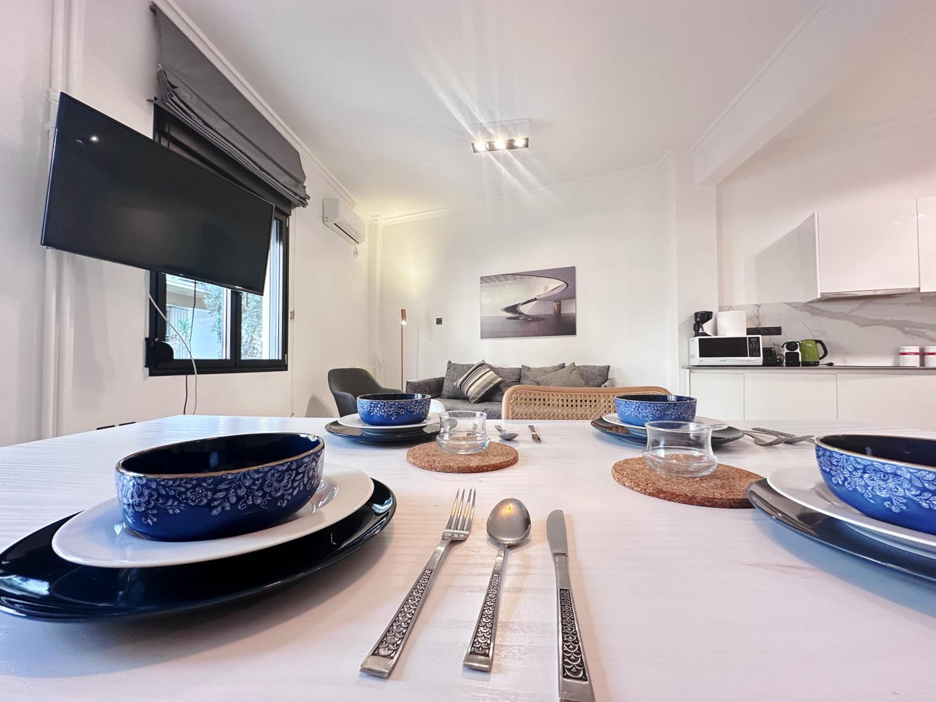 AH acropolis charming apartment
