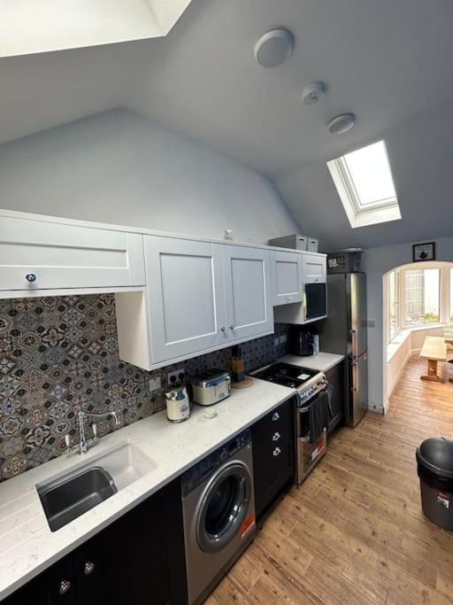 Kerry Wish Cottage - Valentia Island view 2