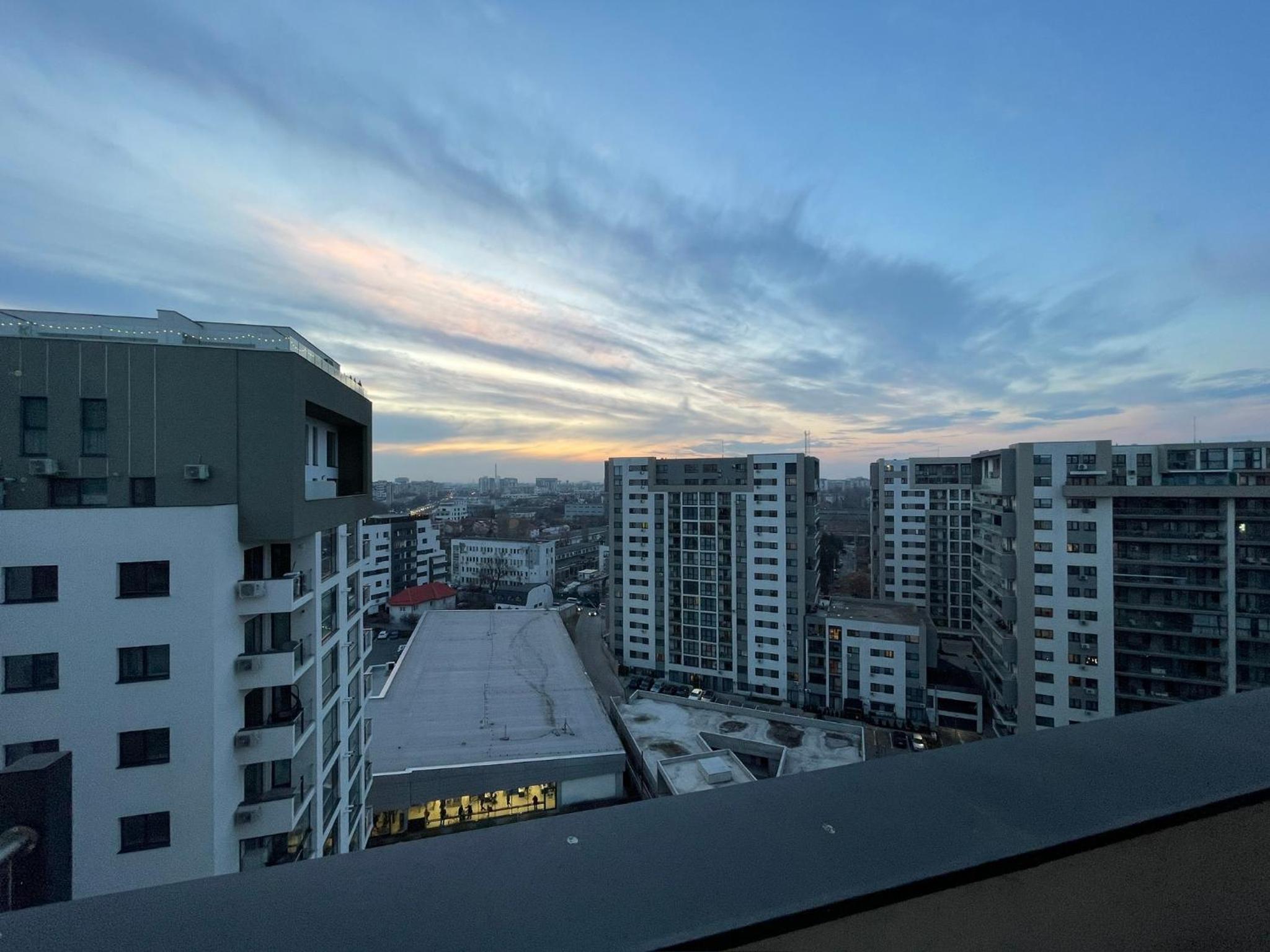Penthouse View - GranVia Park view 2