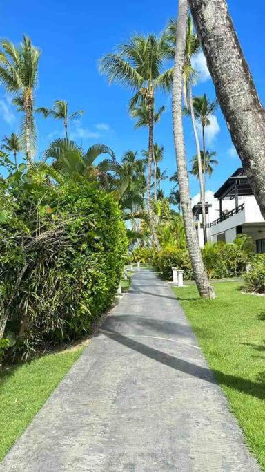 Peaceful and lovely apartment! Front beach