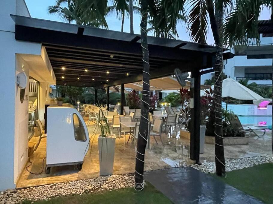 Peaceful and lovely apartment! Front beach