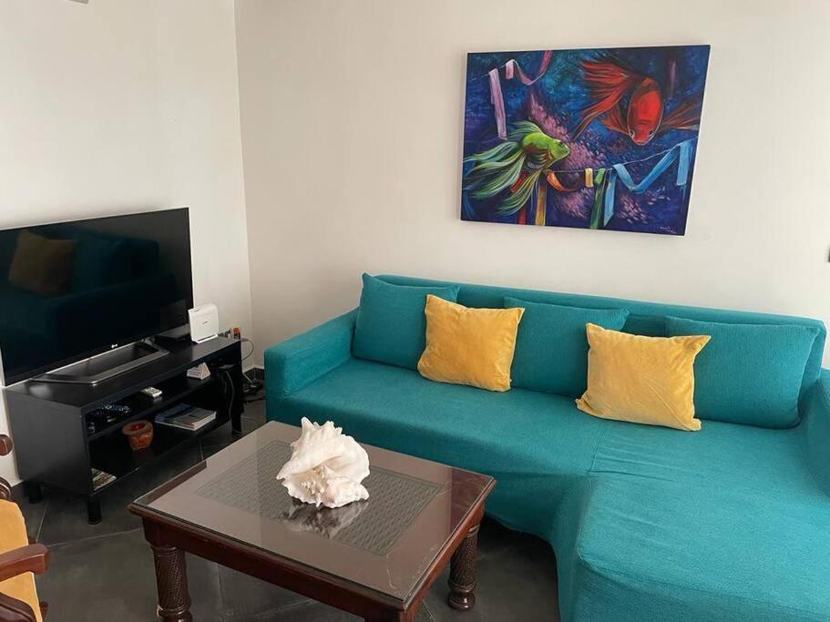 Peaceful and lovely apartment! Front beach