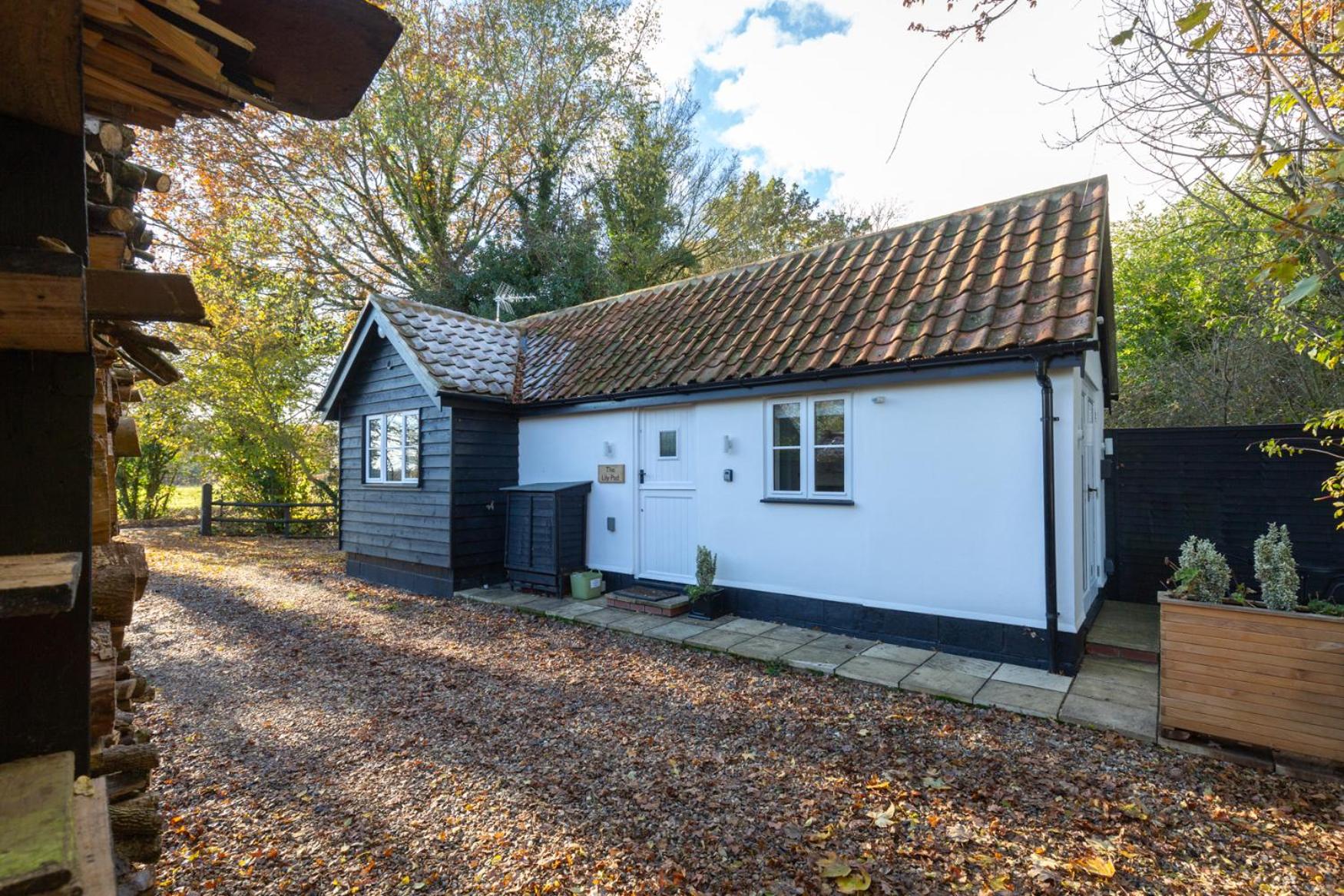 The Lily Pad, Eye, Suffolk view 2