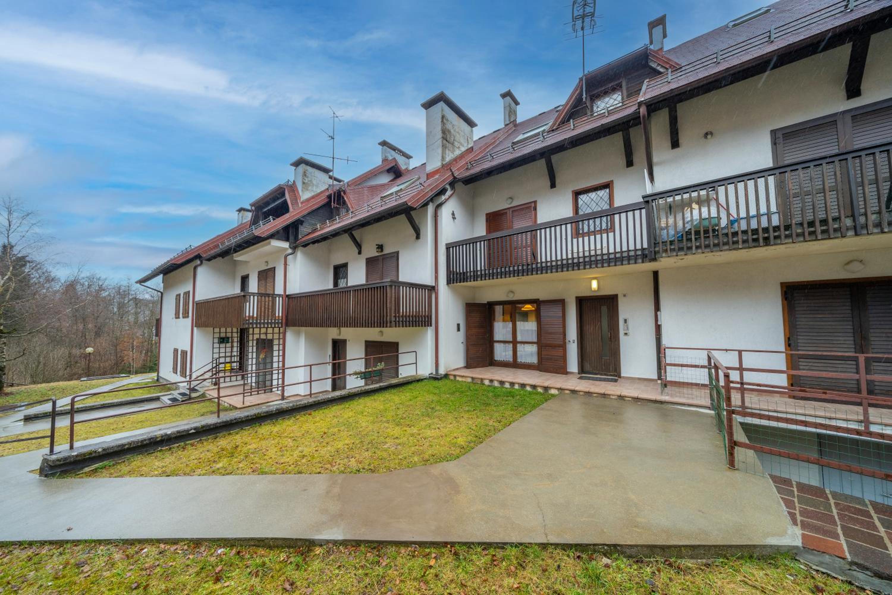 GuestHost - Zoncolan Mountain Lodge view 2