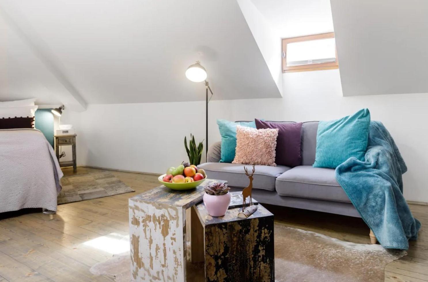 Romantic Bohemian Studio in Old Town Prague