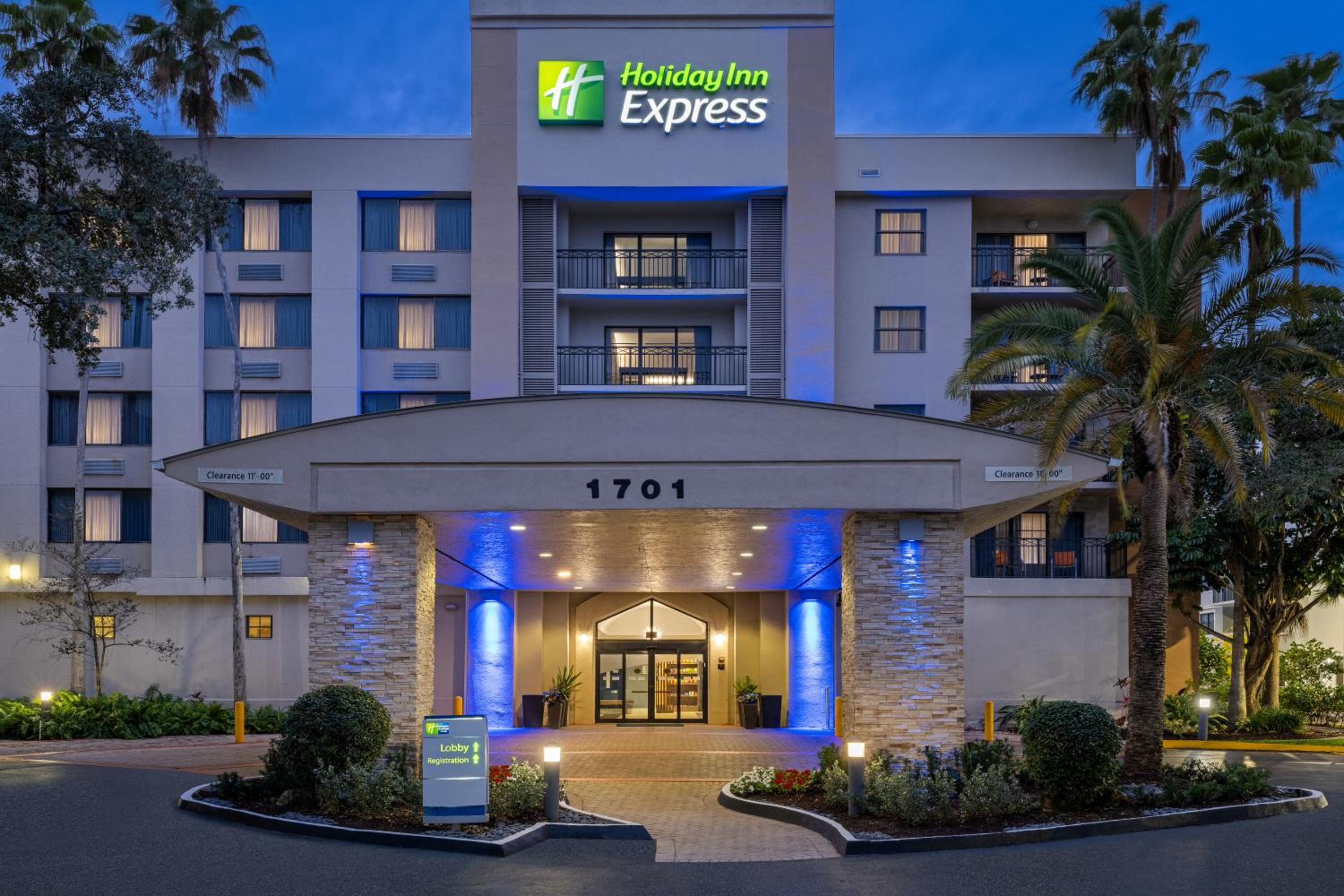 Holiday Inn Express Hotel  Suites Ft. Lauderdale-Plantation, an IHG Hotel - Property Image 5