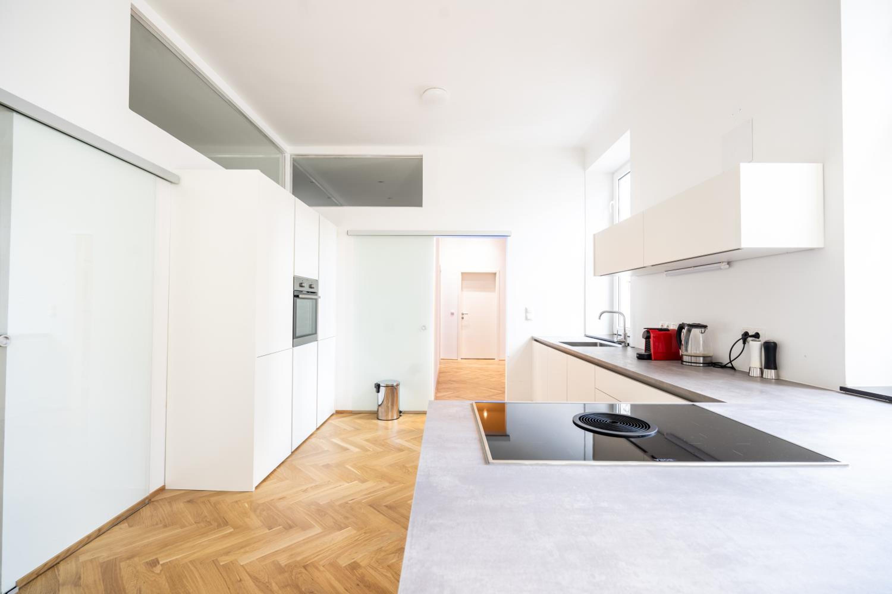 Josefstadt City Apartment is Calling