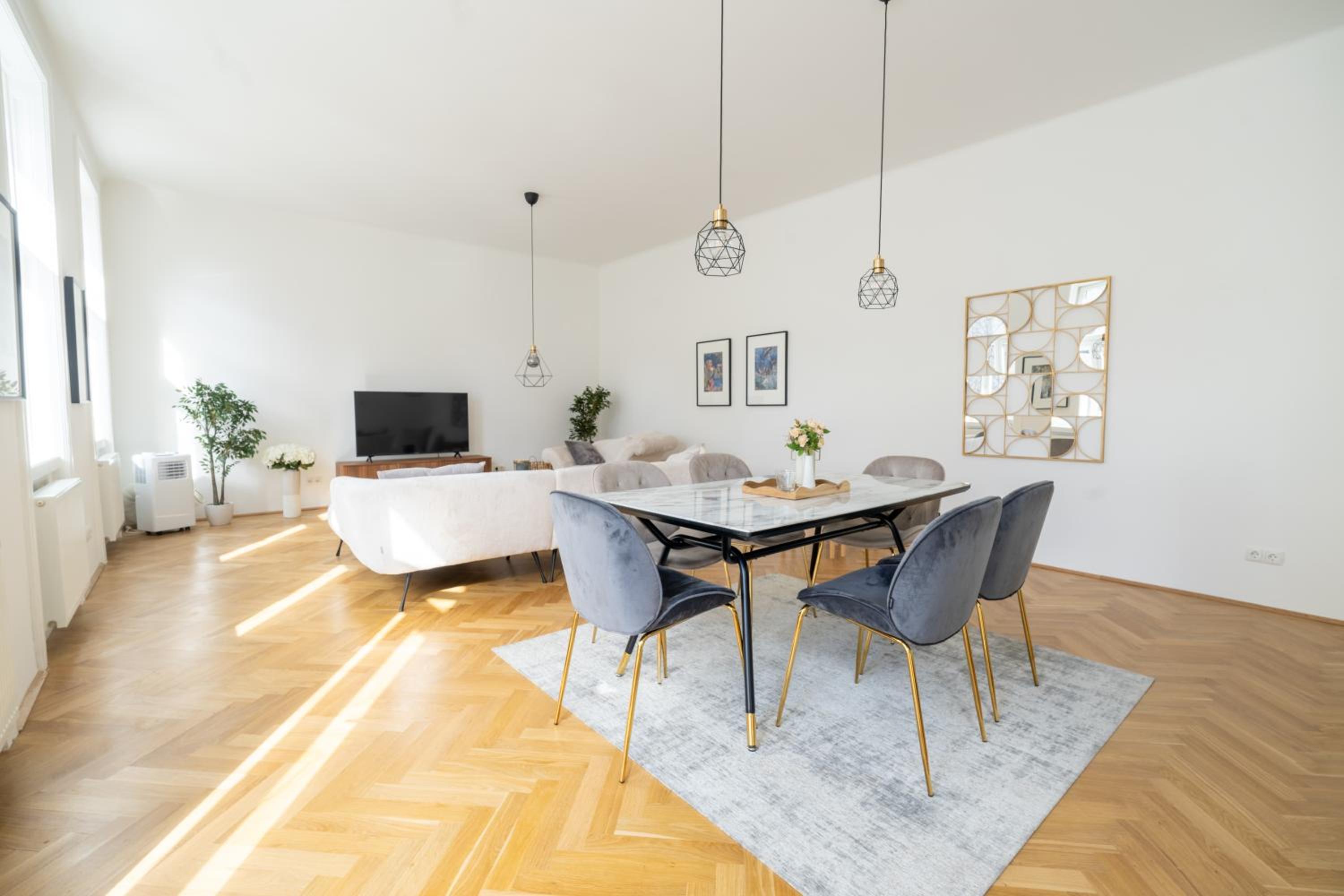 Josefstadt City Apartment is Calling