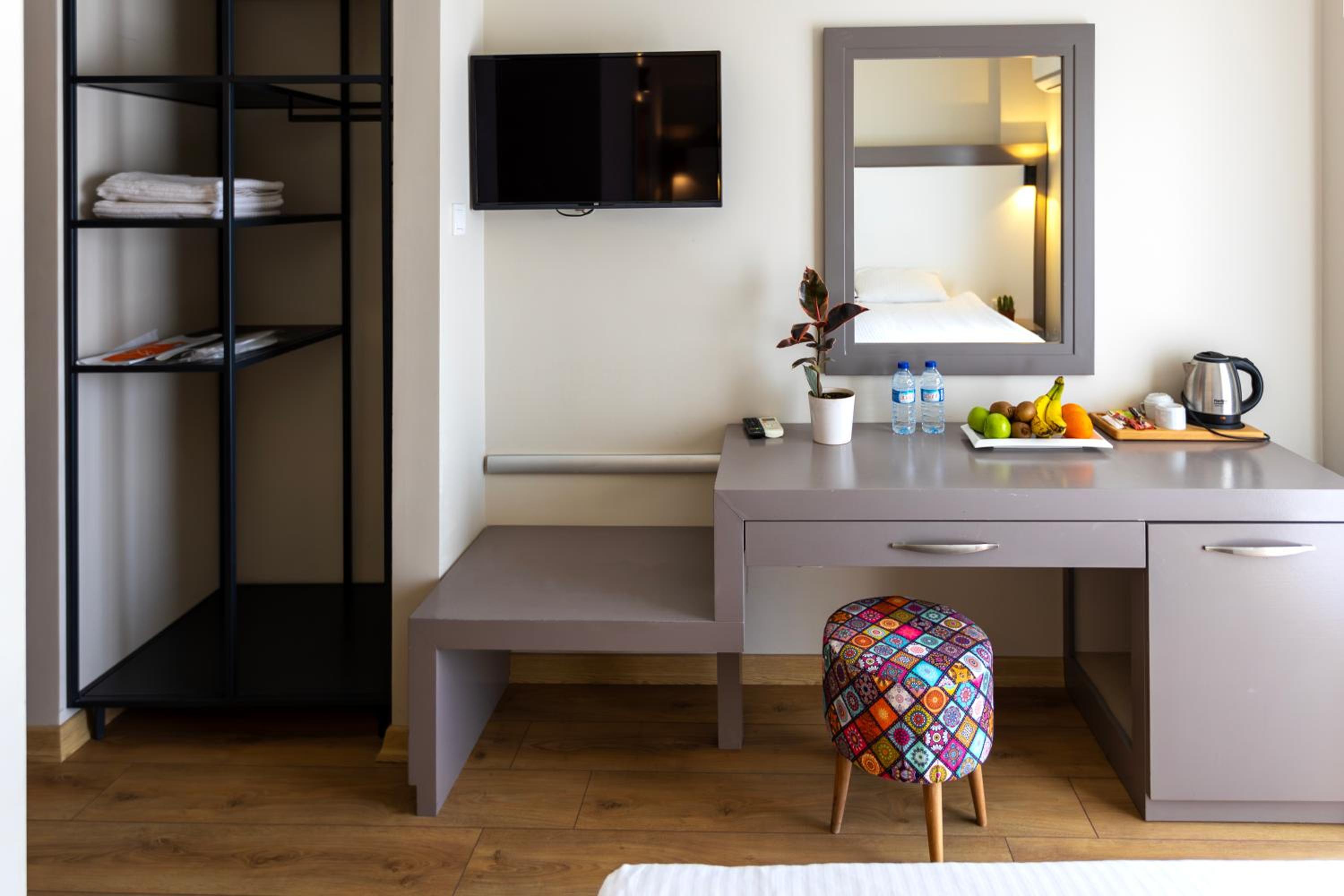 Mene City Hotel - Image 39