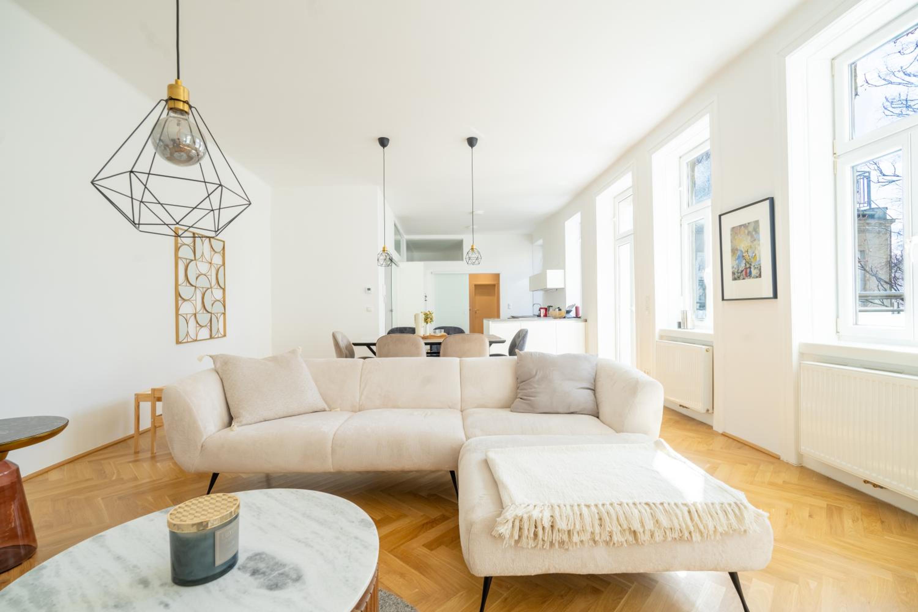 Josefstadt City Apartment is Calling