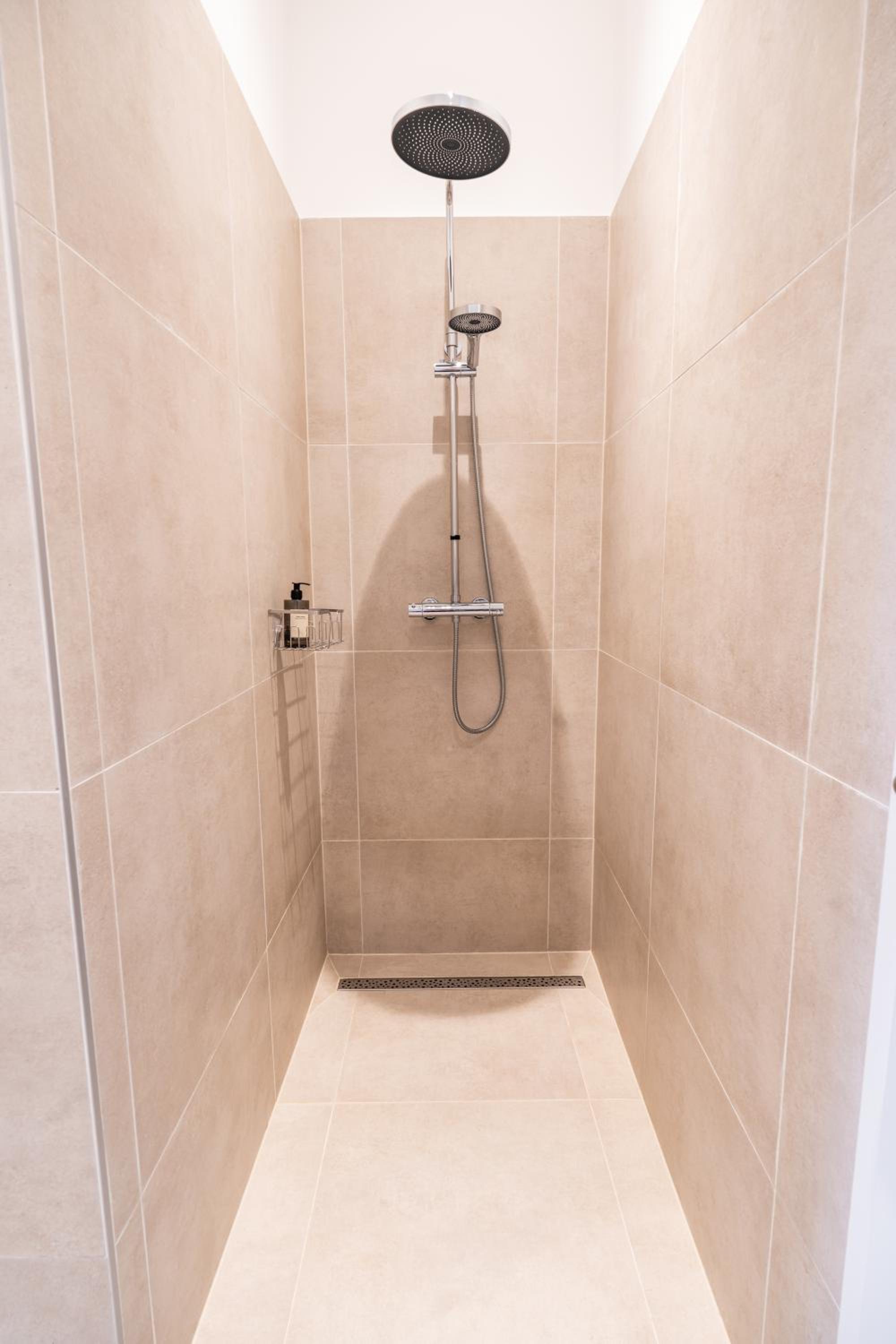 Josefstadt City Apartment is Calling