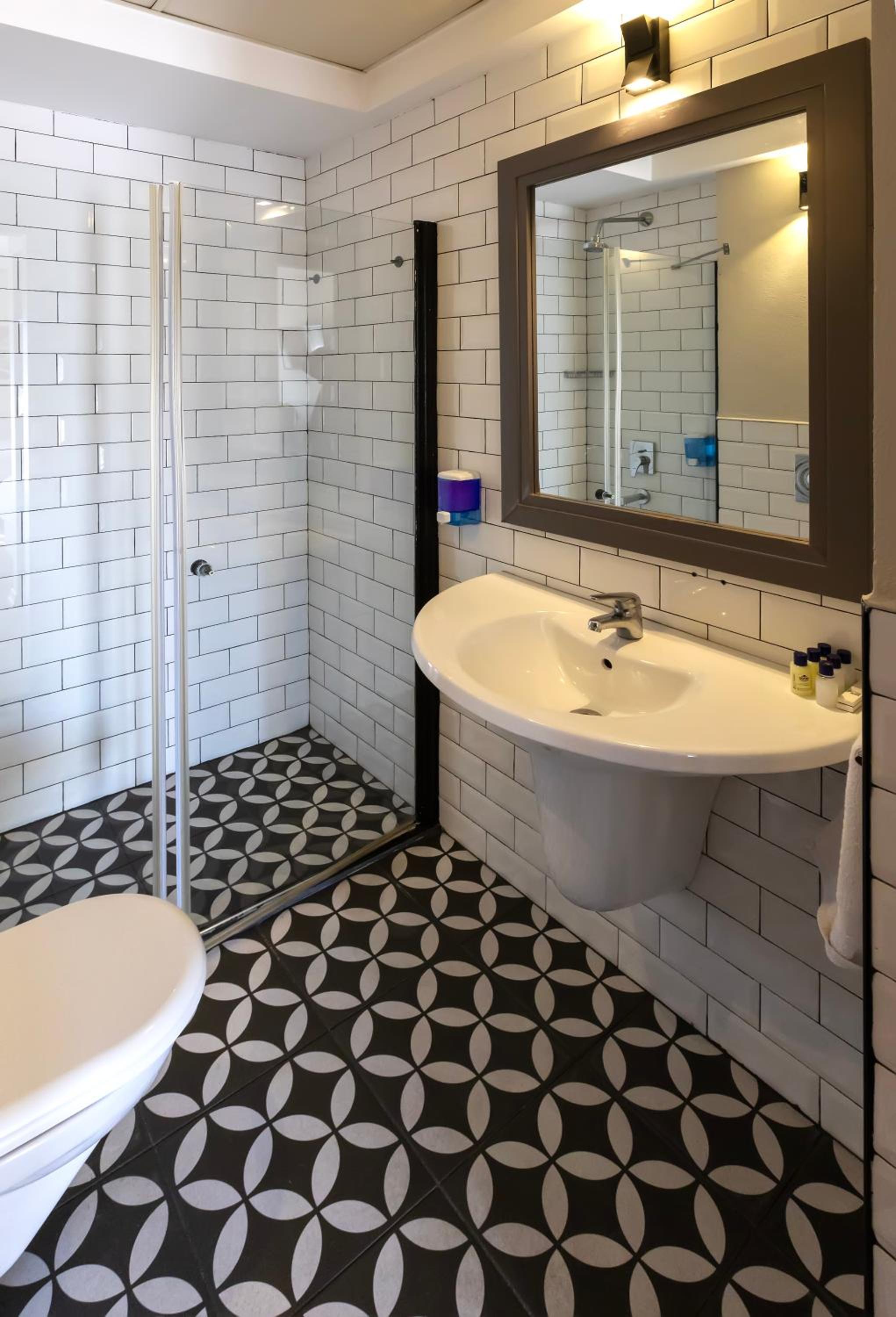 Mene City Hotel - Image 34