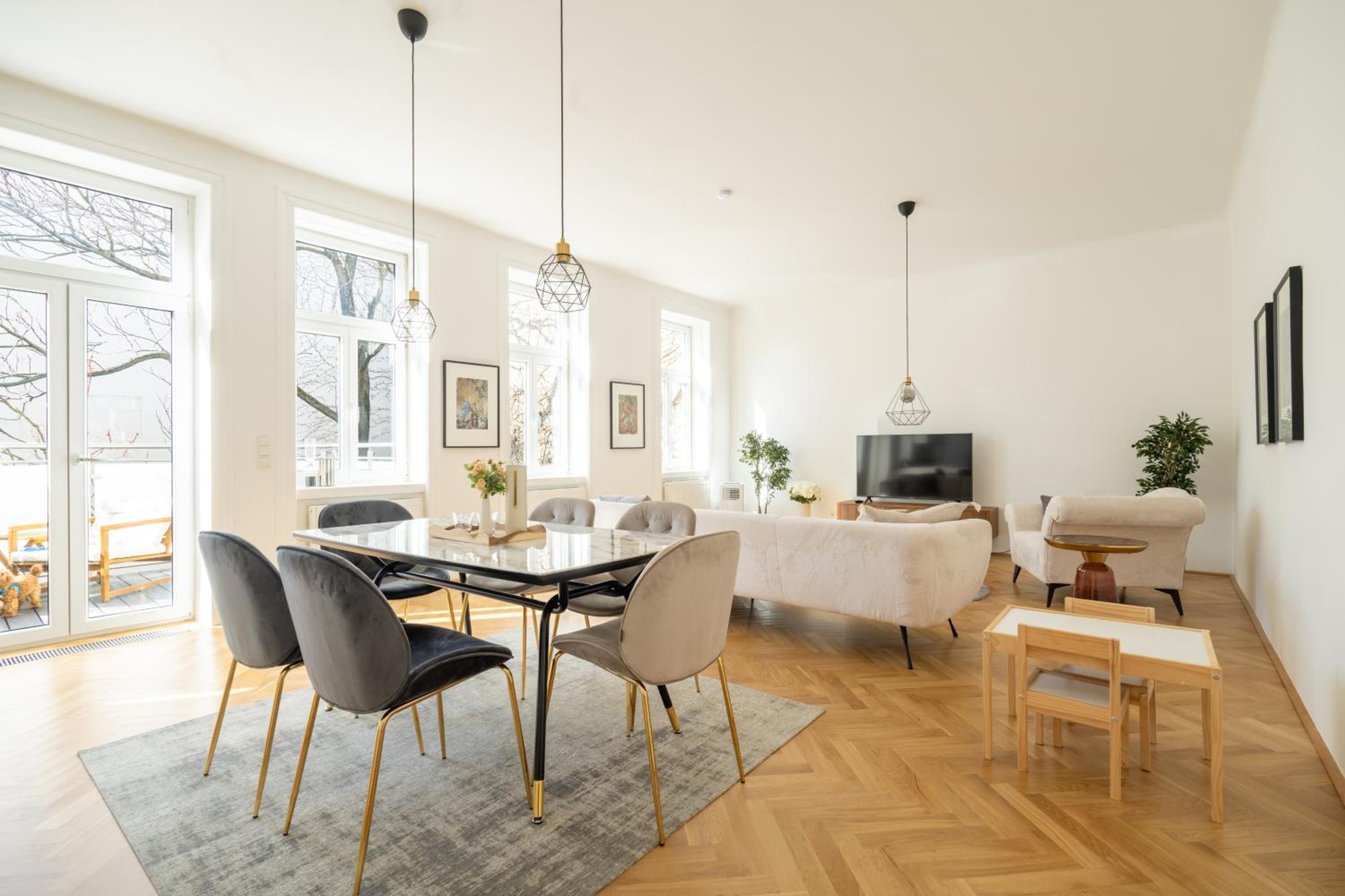 Josefstadt City Apartment is Calling