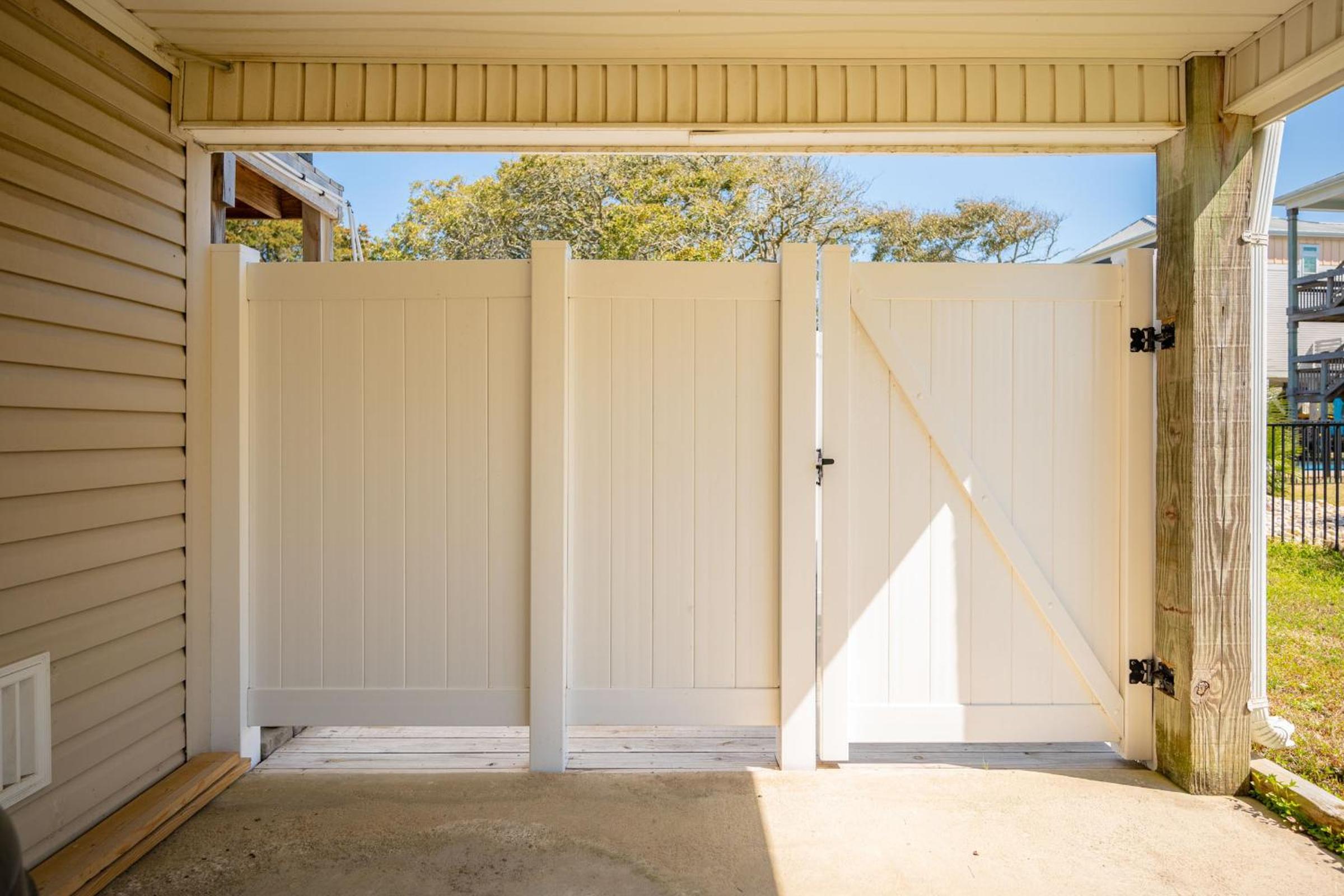 The Sand Ranch by Oak Island Accommodations