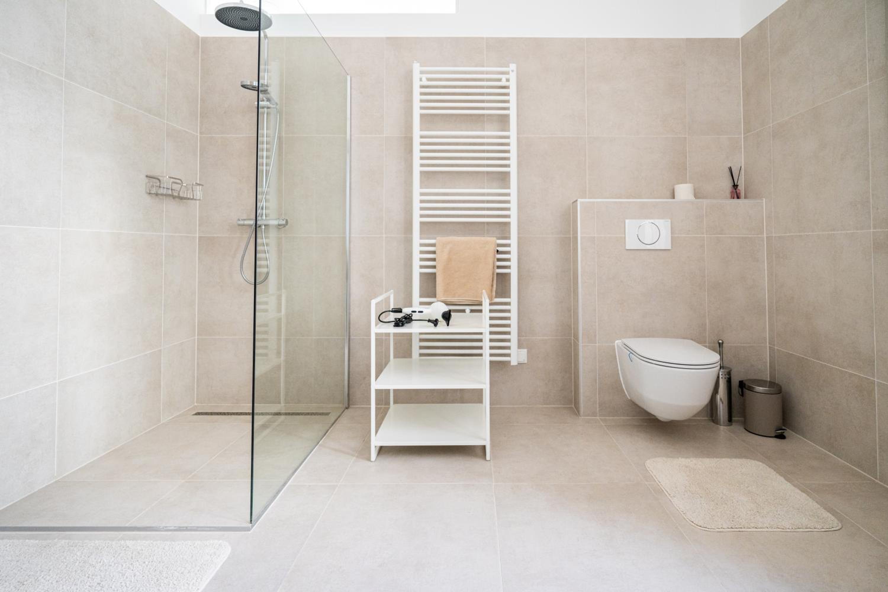 Josefstadt City Apartment is Calling
