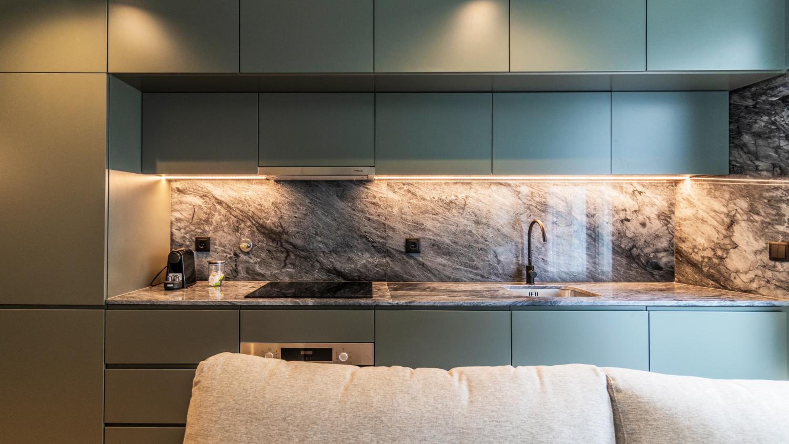 RUAH Apartments by LovelyStay