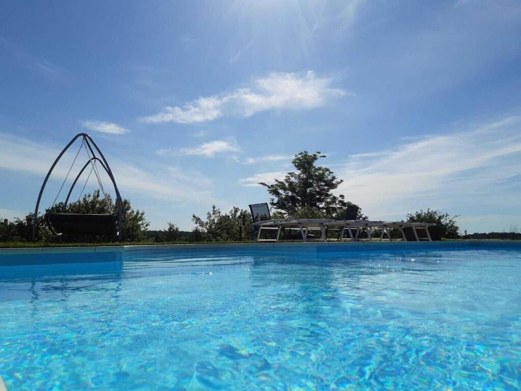 CONFINEDEISANTI Bed&Breakfast