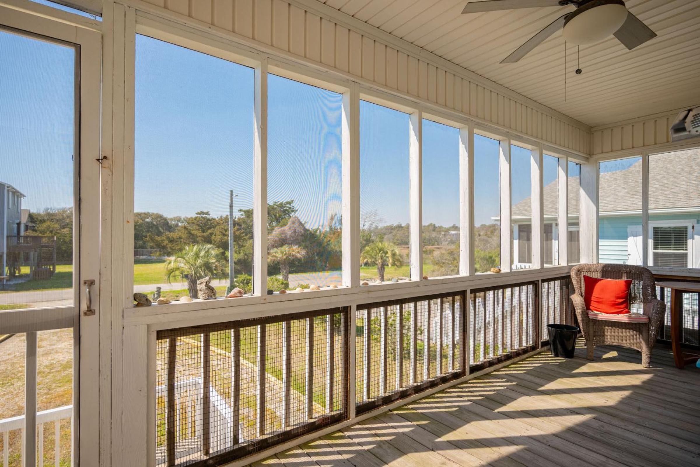 The Sand Ranch by Oak Island Accommodations
