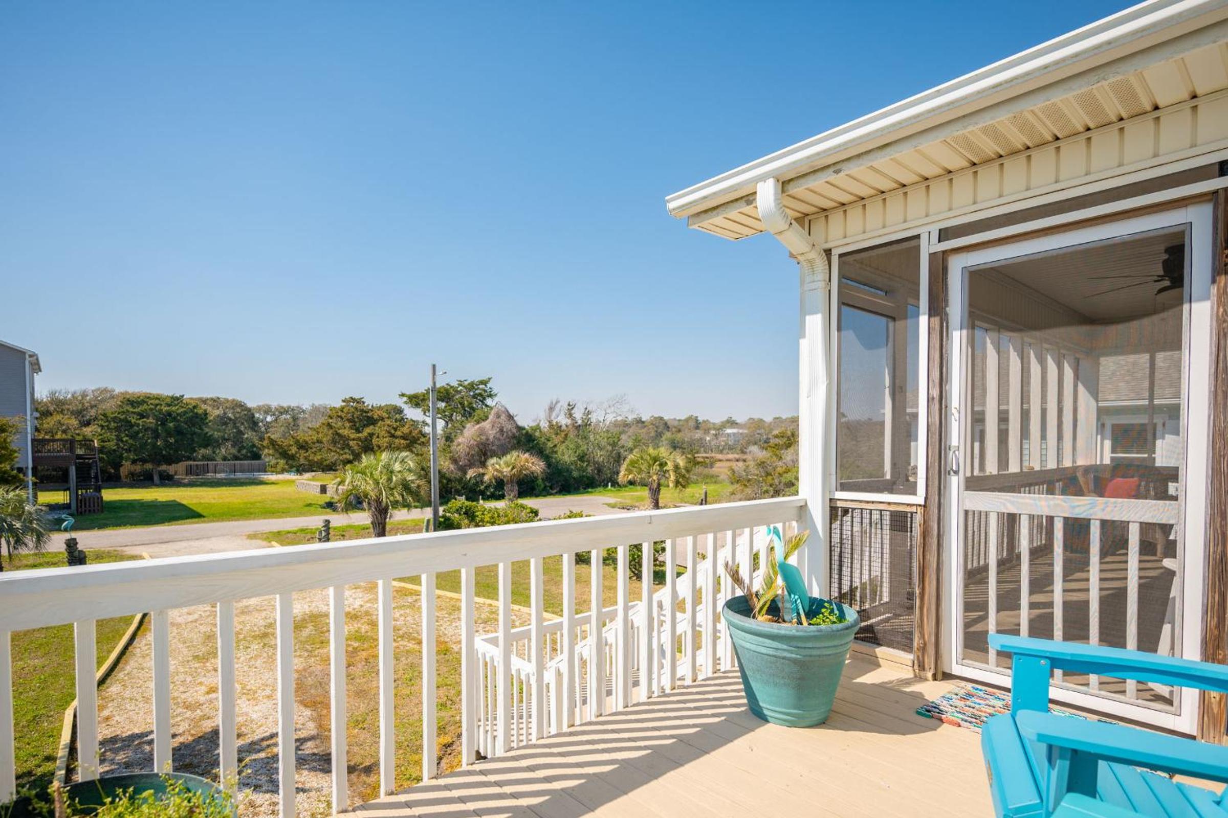 The Sand Ranch by Oak Island Accommodations