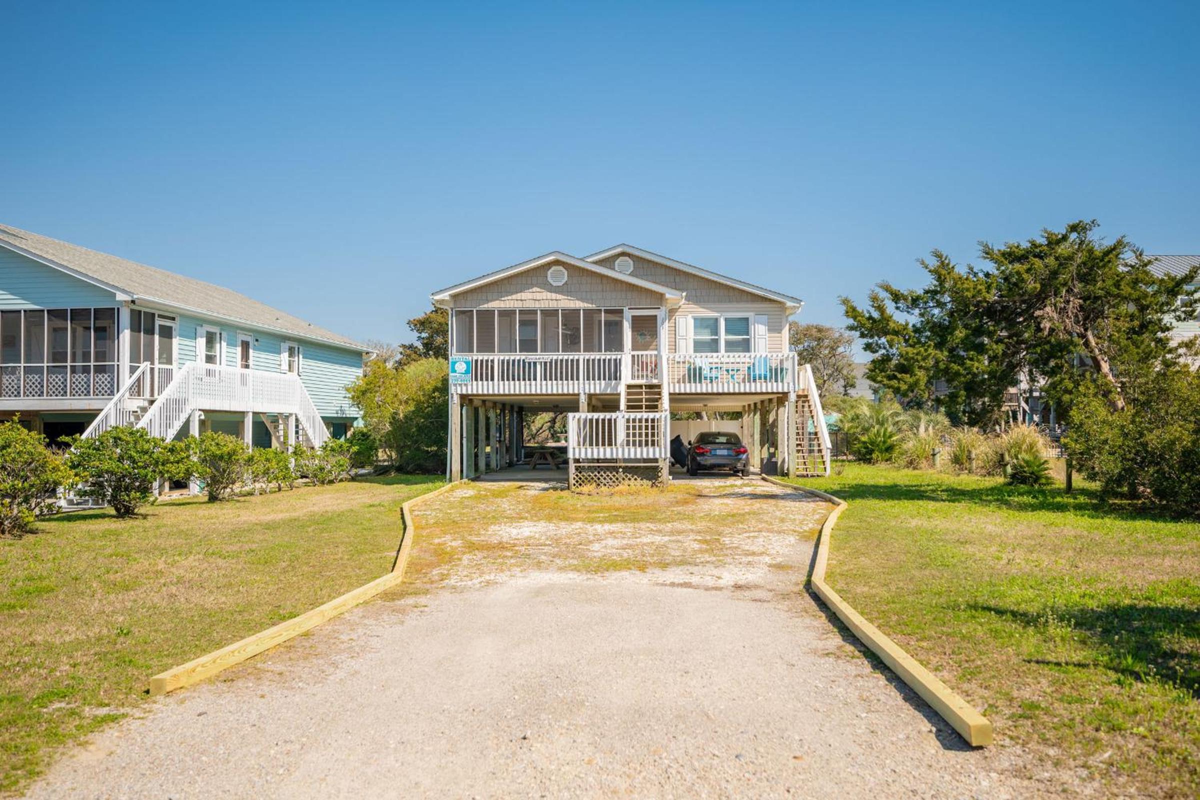 The Sand Ranch by Oak Island Accommodations