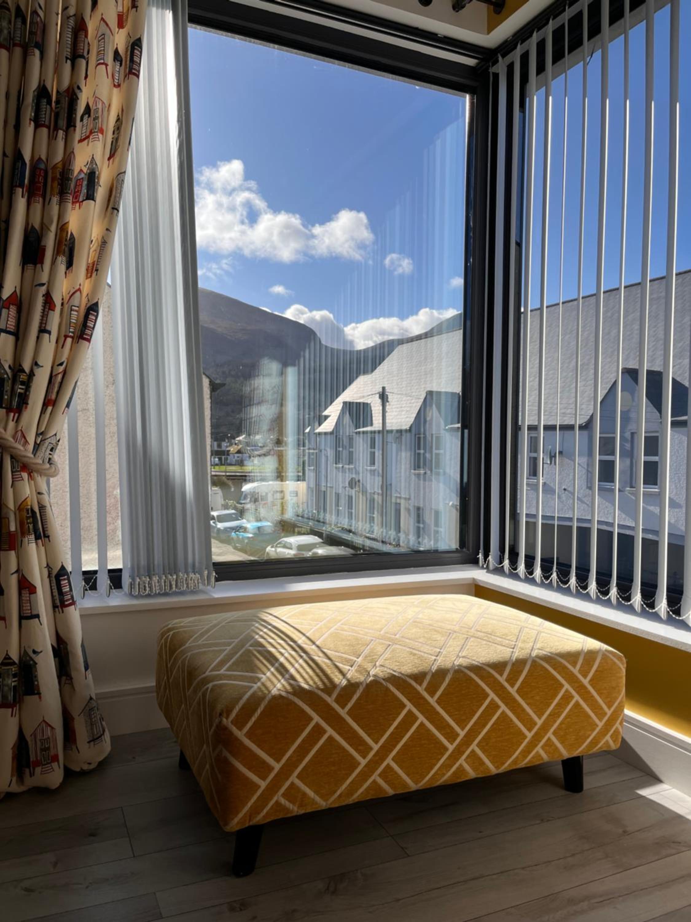 Mourneview Loft - Luxury Apartment view 3