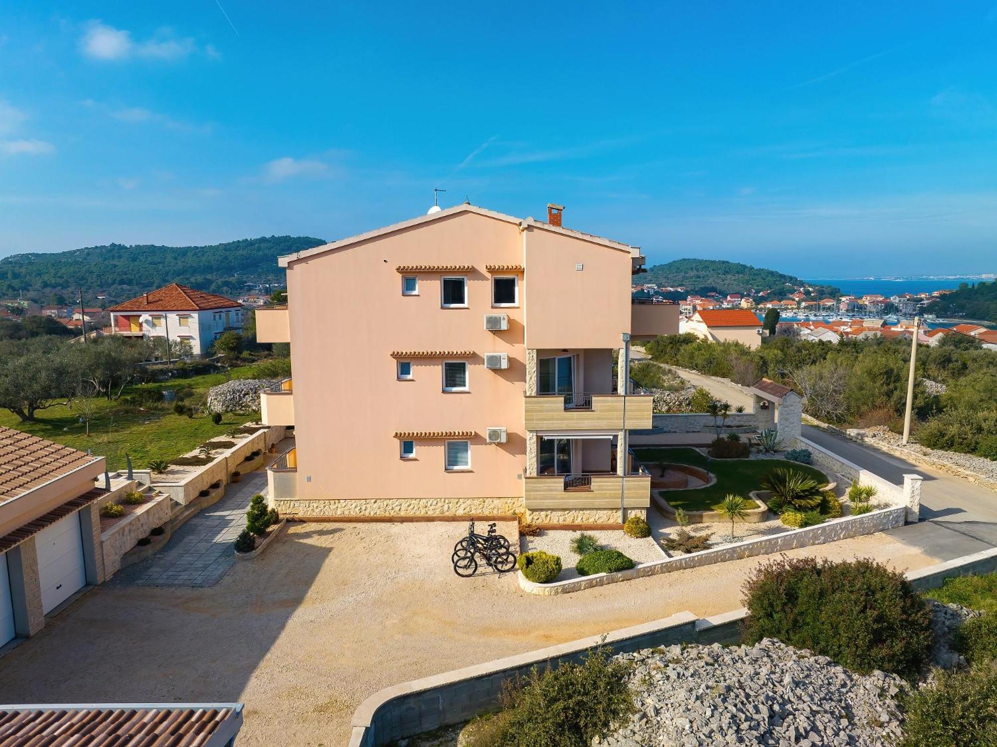 Apartman Sipina 1 view 5