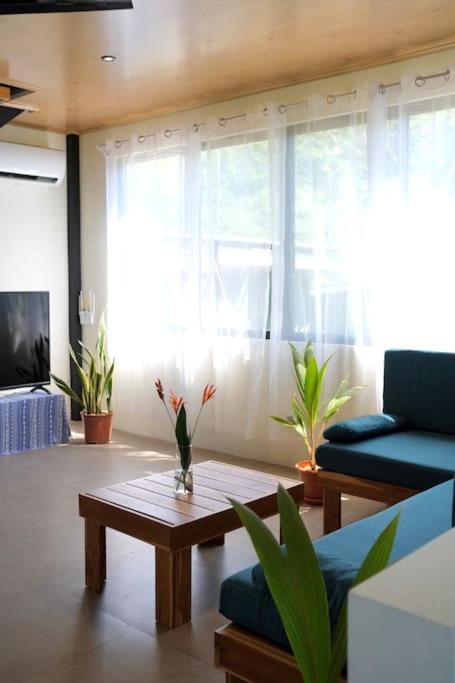360 Ocean & Mountain View Home Playa Hermosa