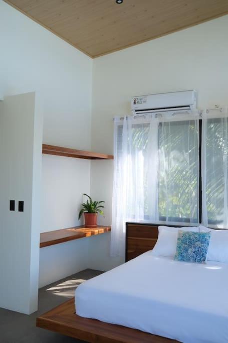 360 Ocean & Mountain View Home Playa Hermosa