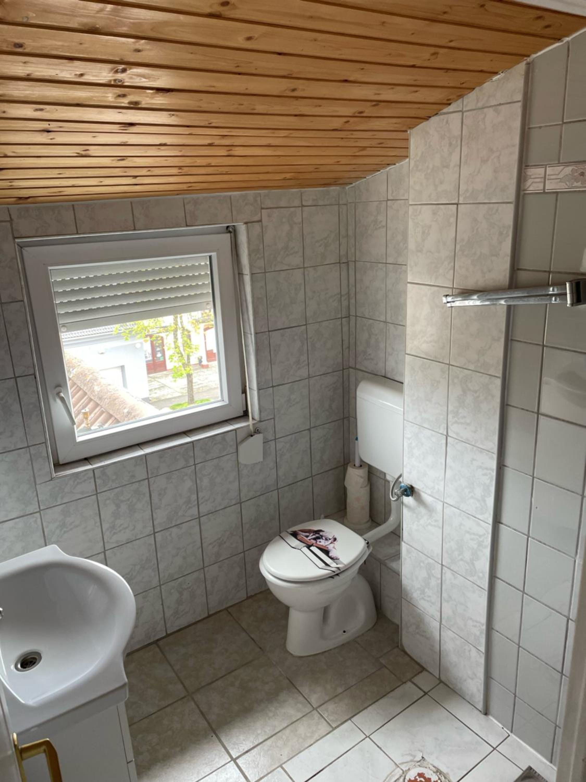 Photo 35
