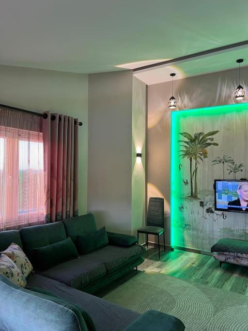 “The Sea Breeze”, House Hamallaj