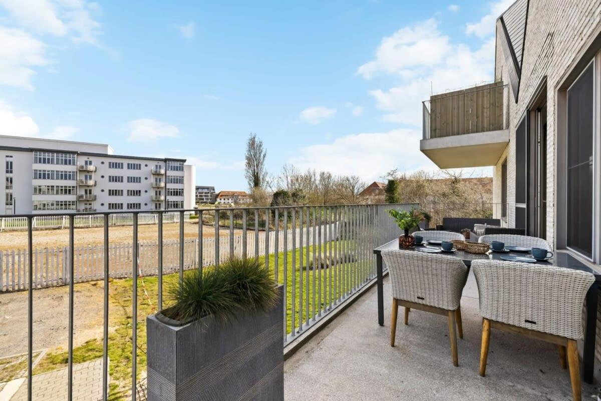 Huswell - Apartment with natural swimming pool
