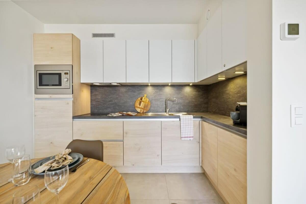 Huswell - Apartment with natural swimming pool