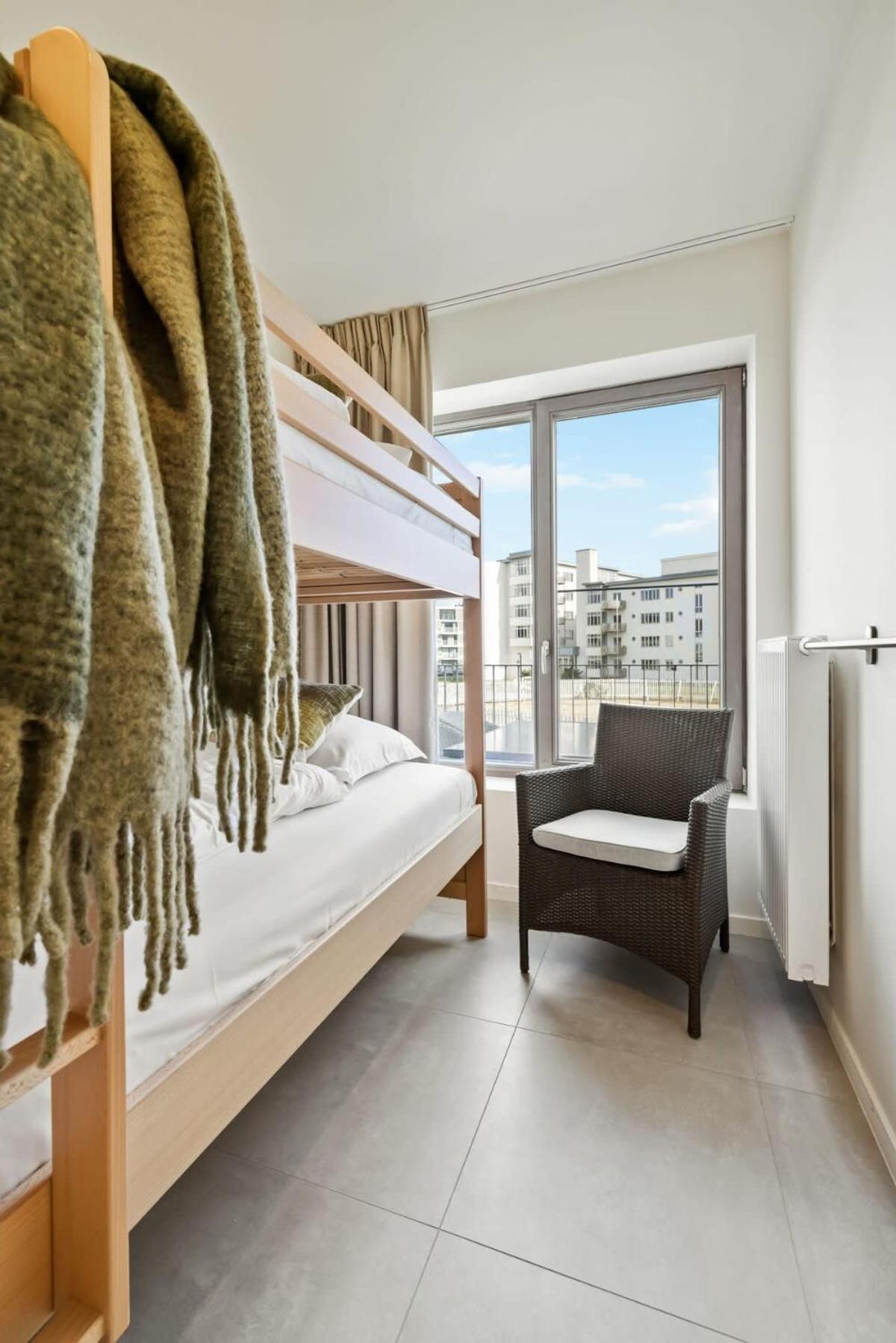 Huswell - Apartment with natural swimming pool
