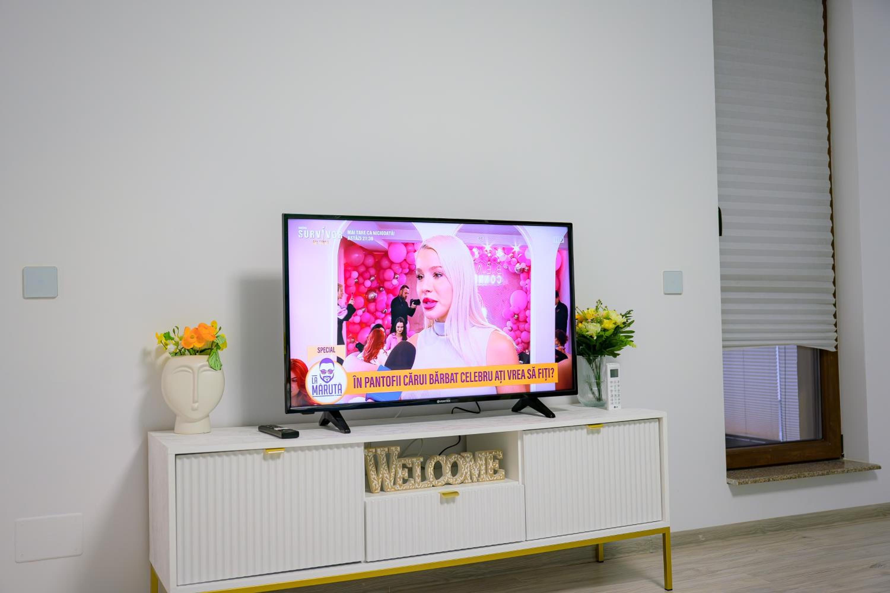 Fundeni Studio Modern