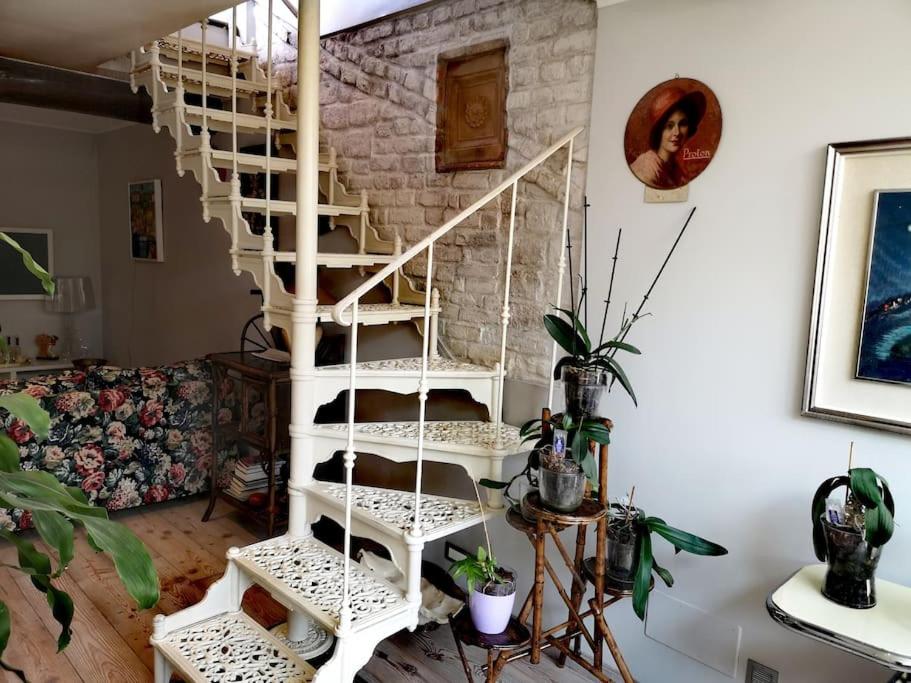 Centrale-Luxury apartment with Garden Terrace