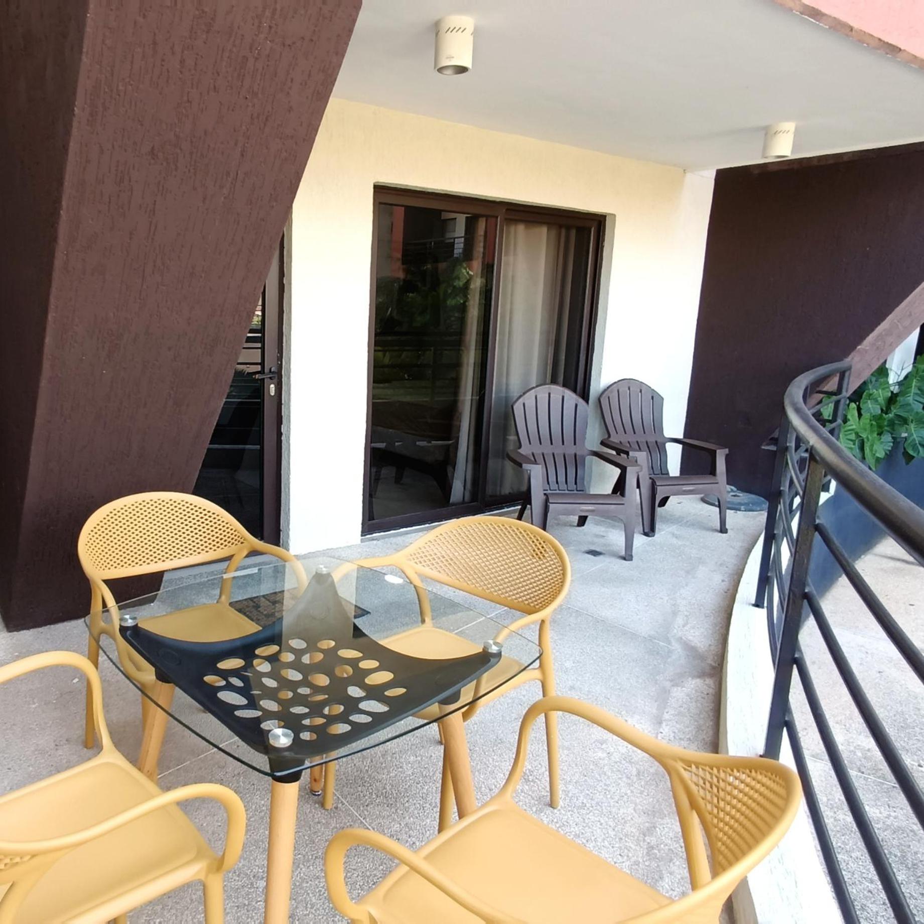 Modern 2BR Apartment in Playa El Ángel, Walk to Shops & Dining view 2