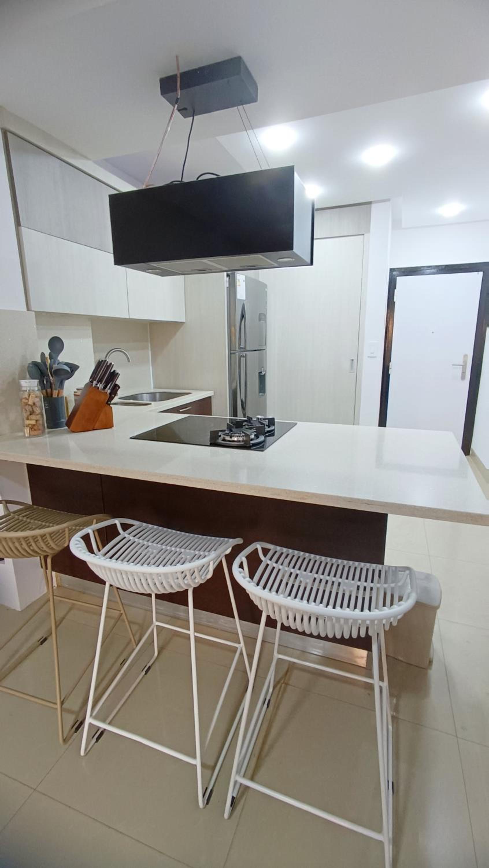 Modern 2BR Apartment in Playa El Ángel, Walk to Shops & Dining view 4