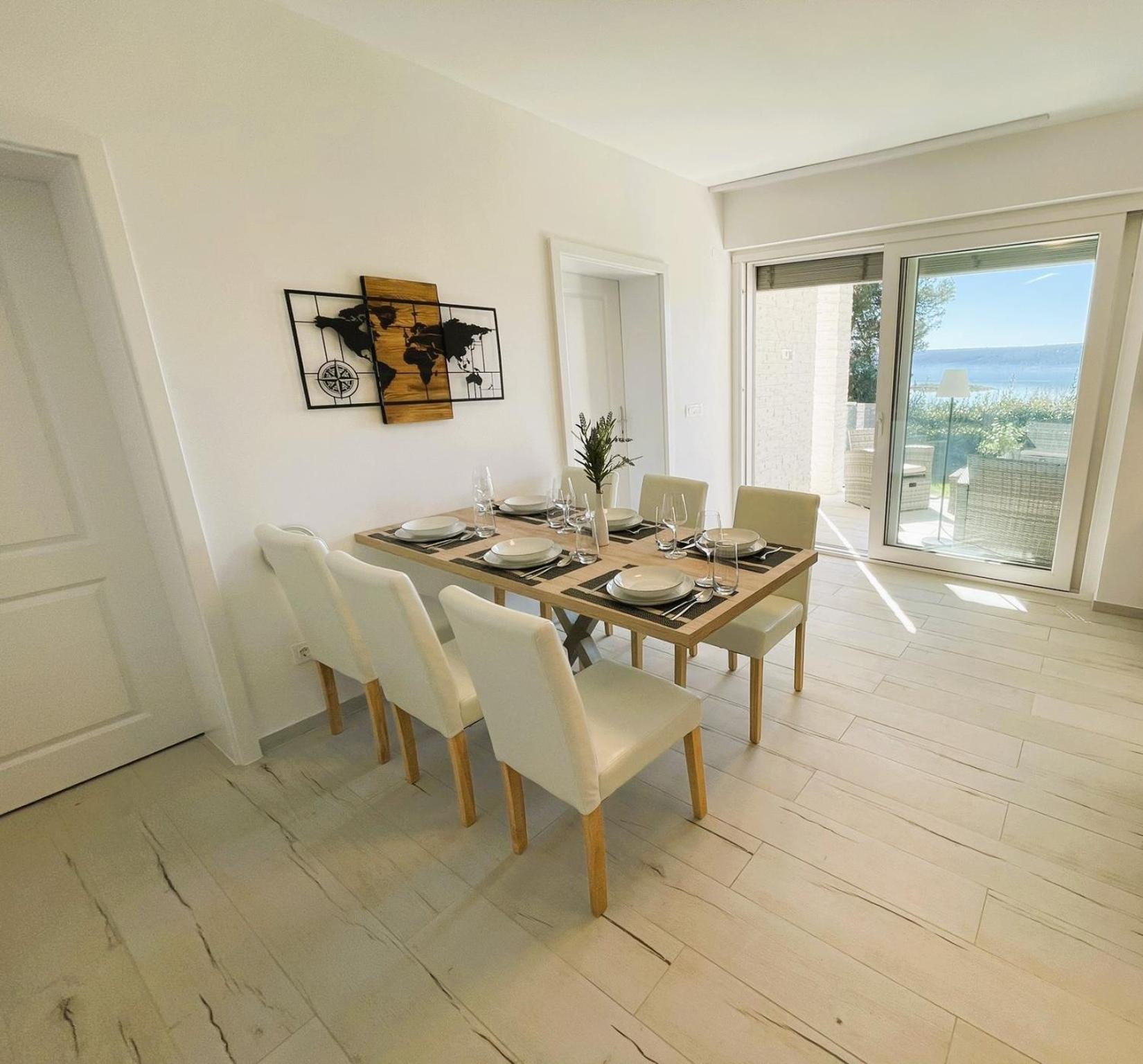 Villa Dobri Dupin view 3