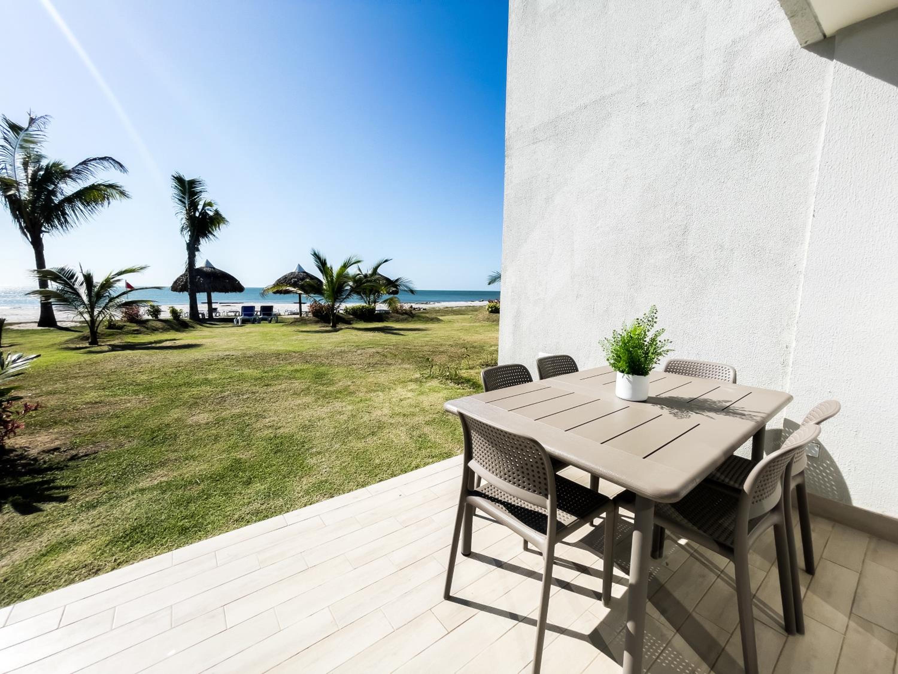 Villas Residences by Playa Caracol Resorts