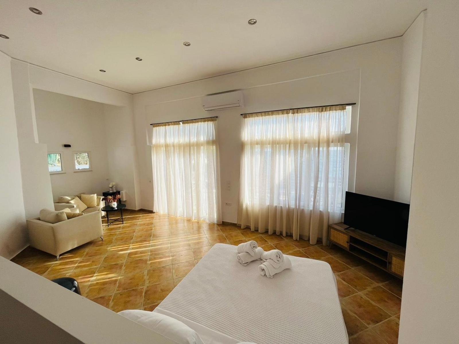 Ammoudeli Apartments
