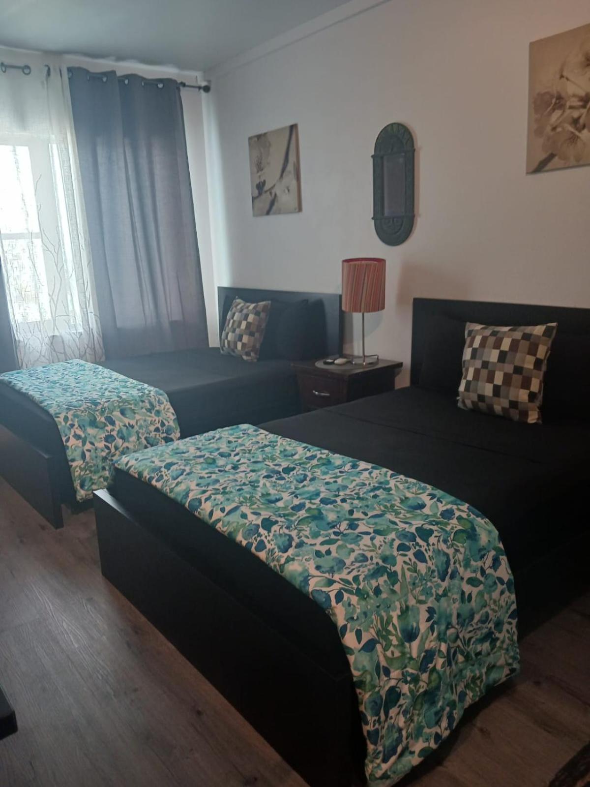Ocean Front Casablanca Studios with FULL KITCHENS & Beach access By BL Rentals