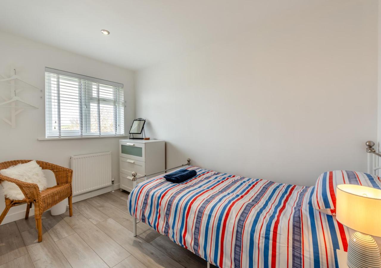 3 Bed in Georgeham oc-seashe