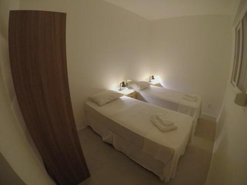 Fullano Guesthouse _ Between Copacabana and Ipanema – Comfortable Private Suites!