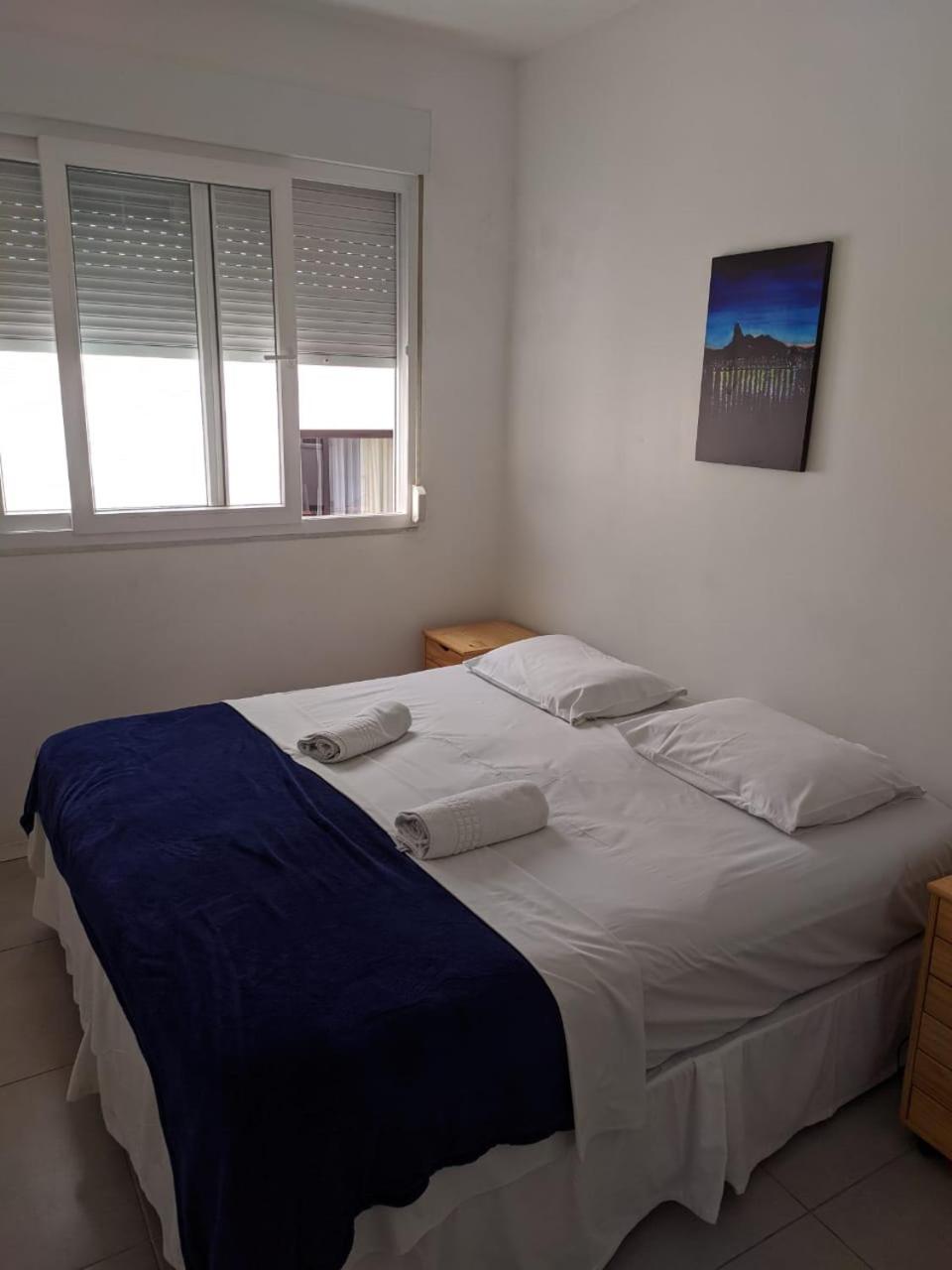 Fullano Guesthouse _ Between Copacabana and Ipanema – Comfortable Private Suites!