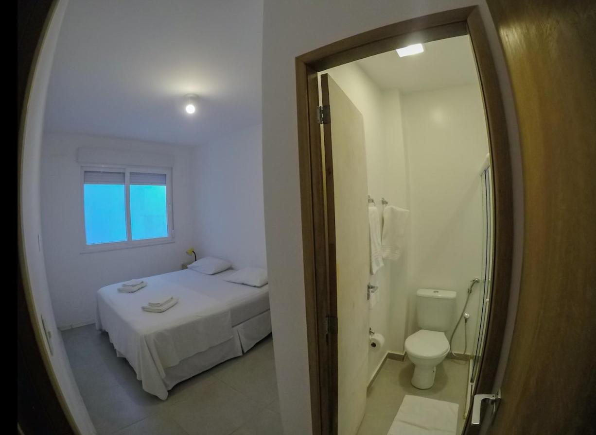 Fullano Guesthouse _ Between Copacabana and Ipanema – Comfortable Private Suites!