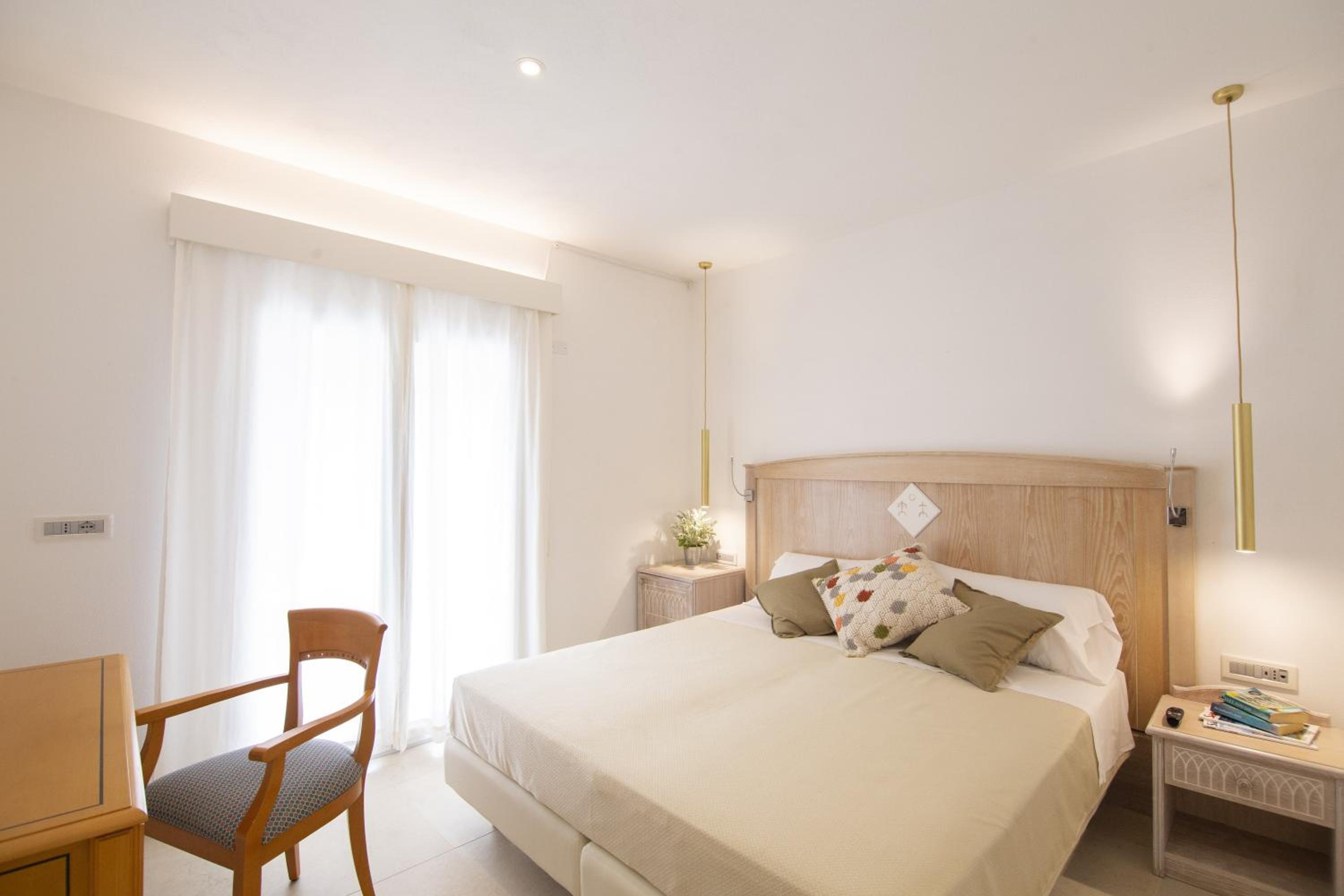 Tabernabè en Tortolì — hotel room